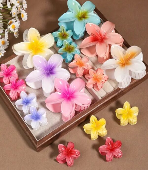 Pinzas para el cabello con diseño de flores